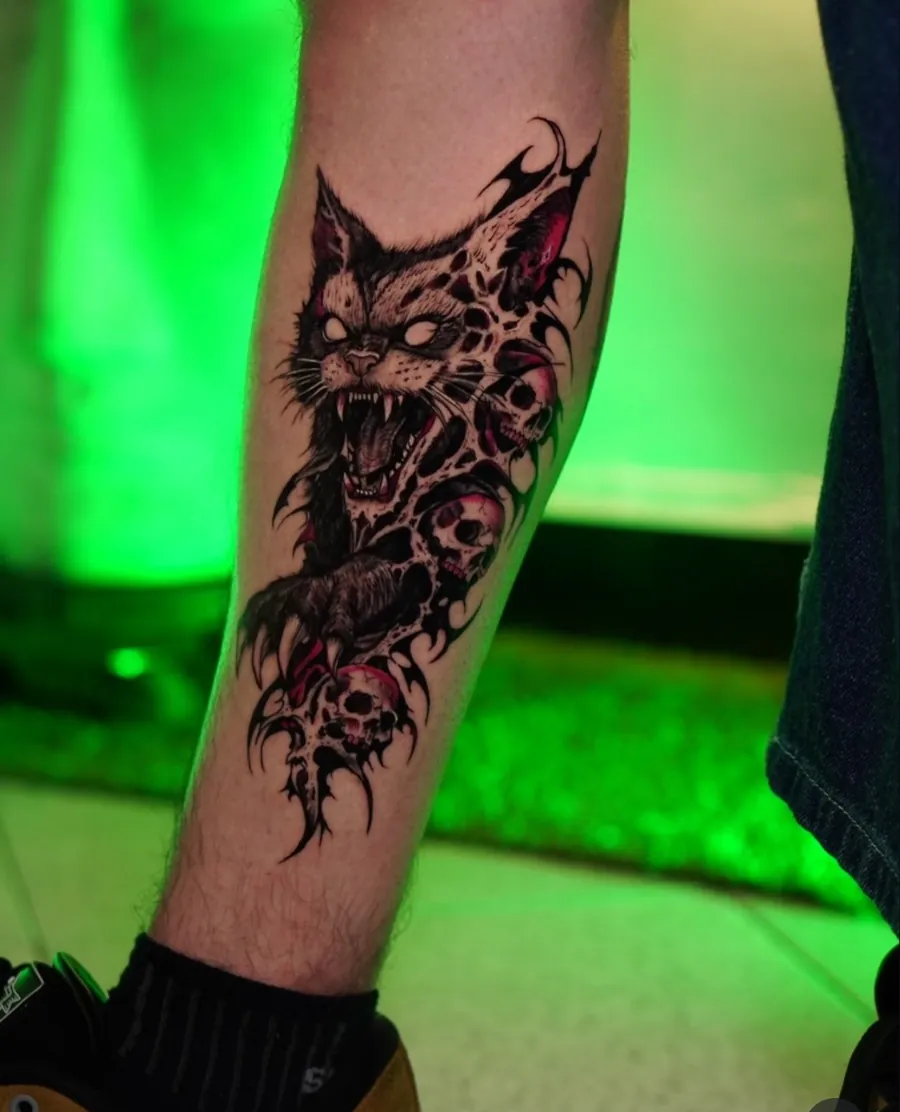 Tatuaje a color de referencia